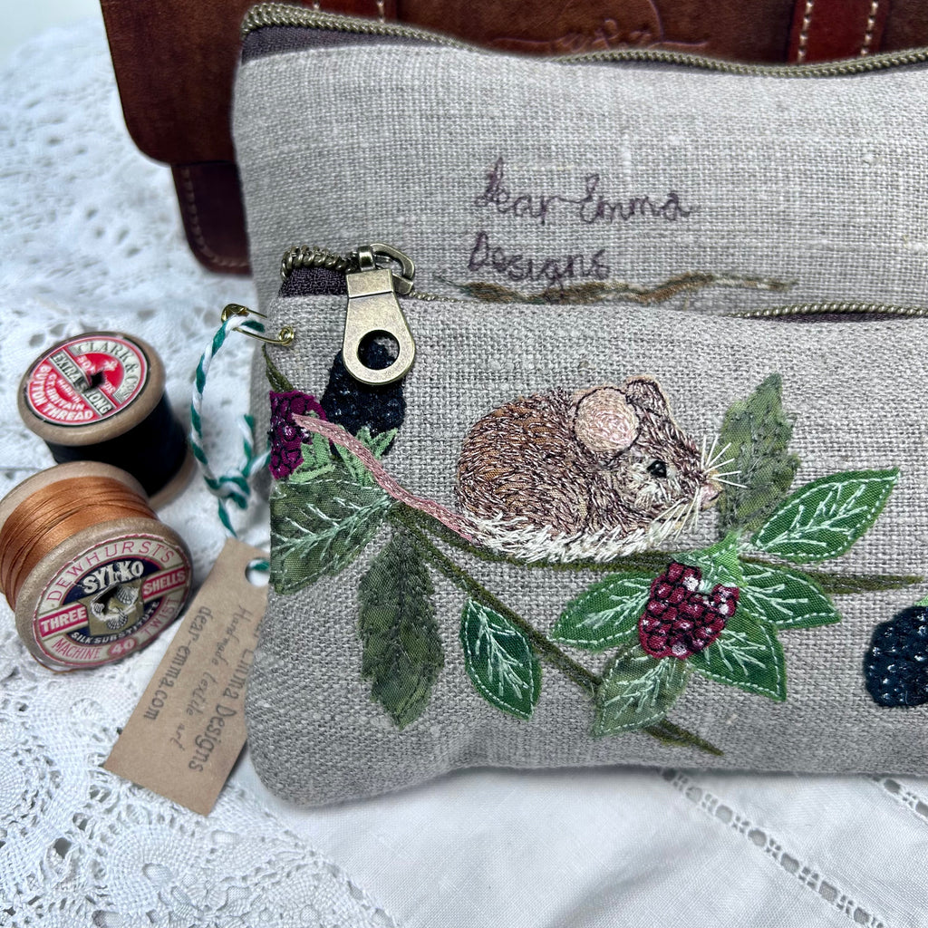 Zip purse - Mouse and Blackberries.