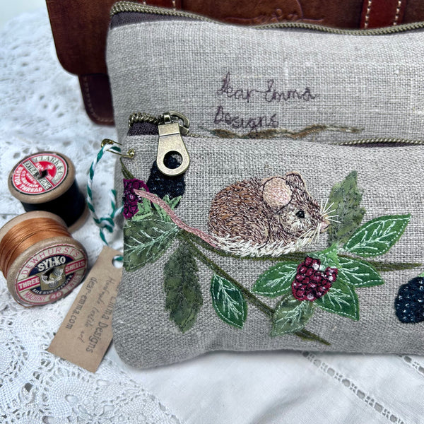 Zip purse - Mouse and Blackberries.
