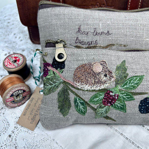 Zip purse - Mouse and Blackberries.