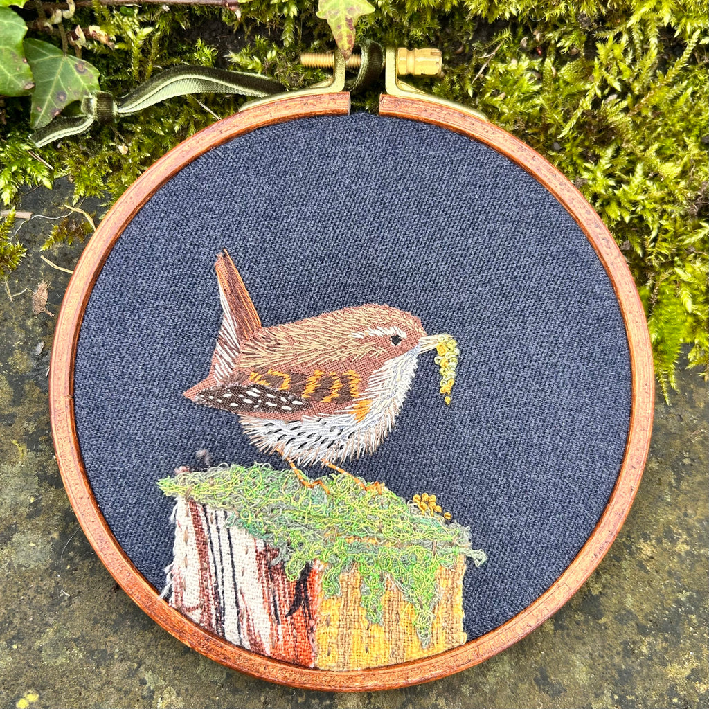 Hooped Picture - Wren on moss.