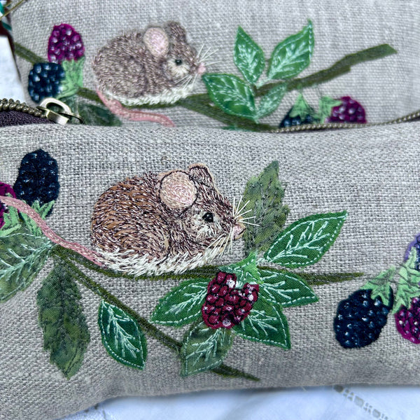 Zip purse - Mouse and Blackberries.