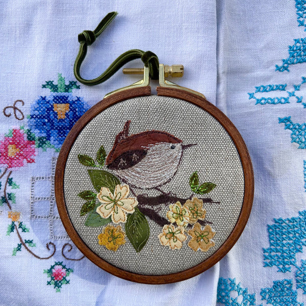 Wren in Yellow Blossom # 5 - Mini Hoop