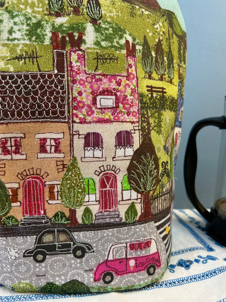 Cafetière Cosy (lrg) - Sunny Street.