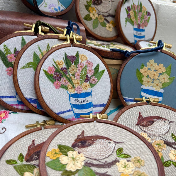Wren in Yellow Blossom # 5 - Mini Hoop