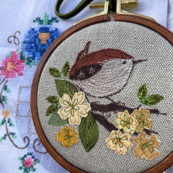 Wren in Yellow Blossom # 5 - Mini Hoop