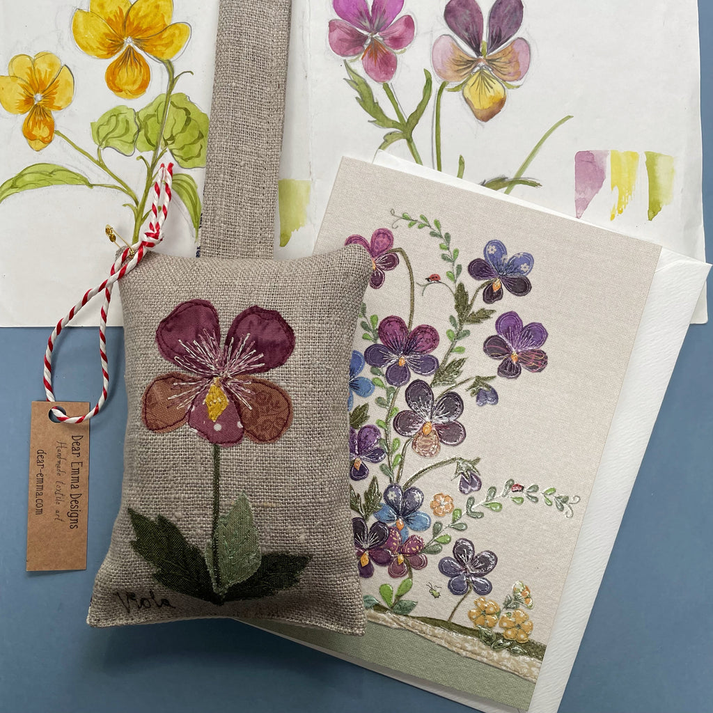 Lavender bag with greeting card - Wild Pansy flower.
